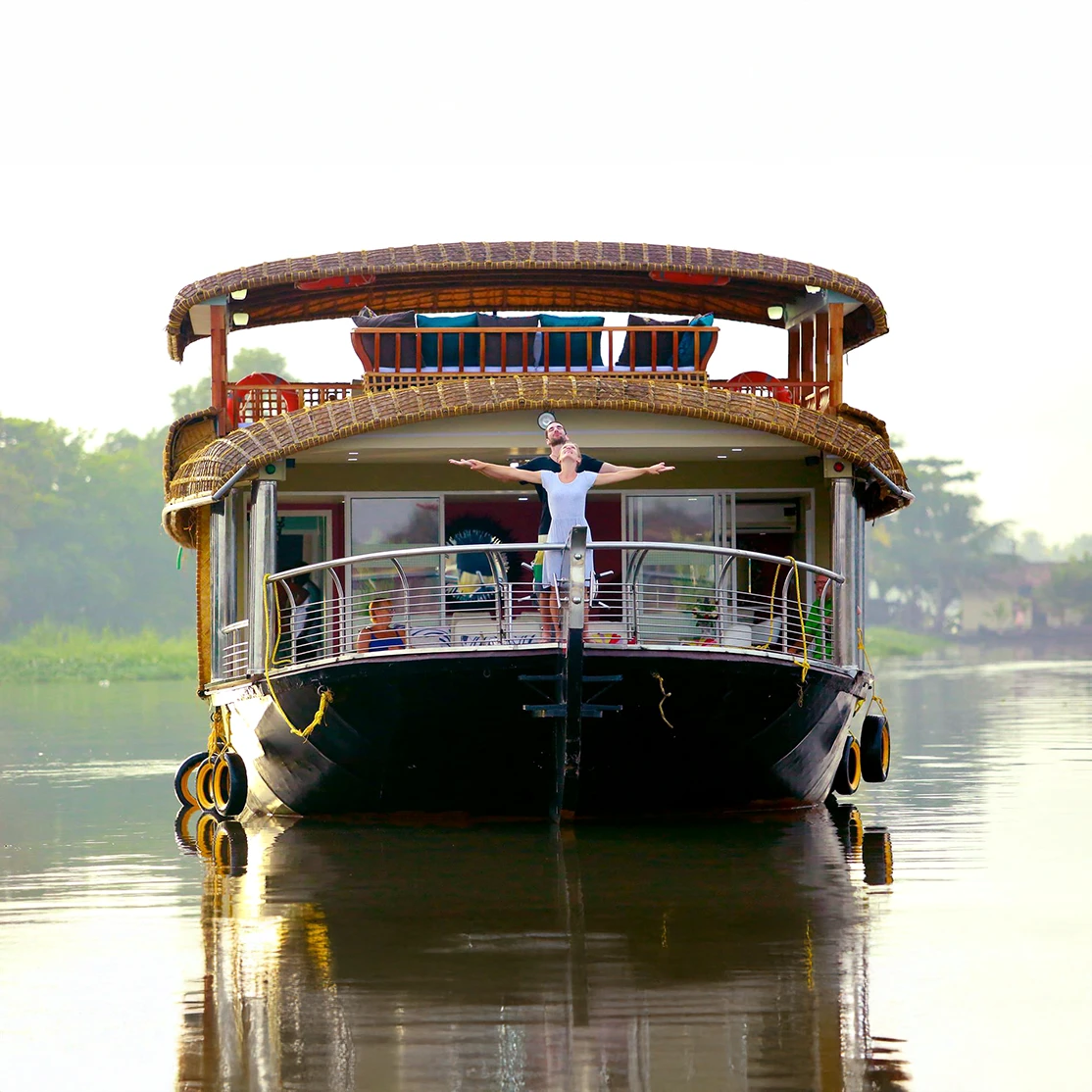 Luxury Houseboat